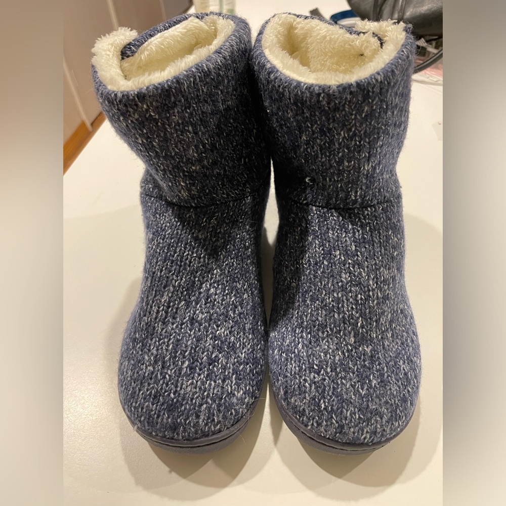ULTRAIDEAS Women's Camber Fleece Bootie Blue XL US 11-12 - New, Never Worn